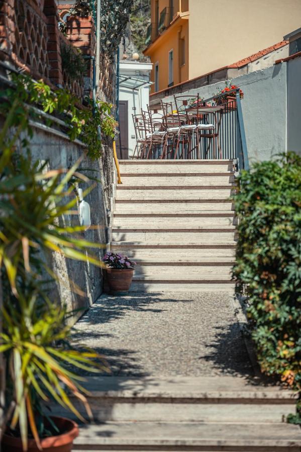 Elegant R&B Floridia Bed & Breakfast Таормина Екстериор снимка